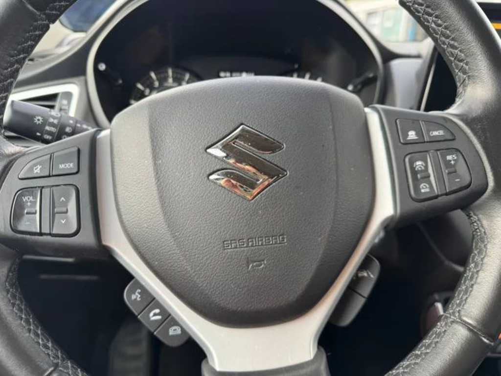 Suzuki S-Cross