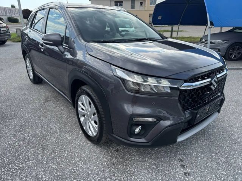 Suzuki S-Cross
