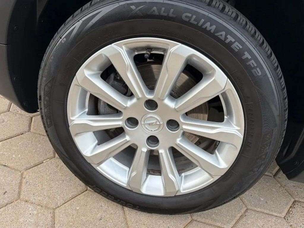 Opel Crossland X