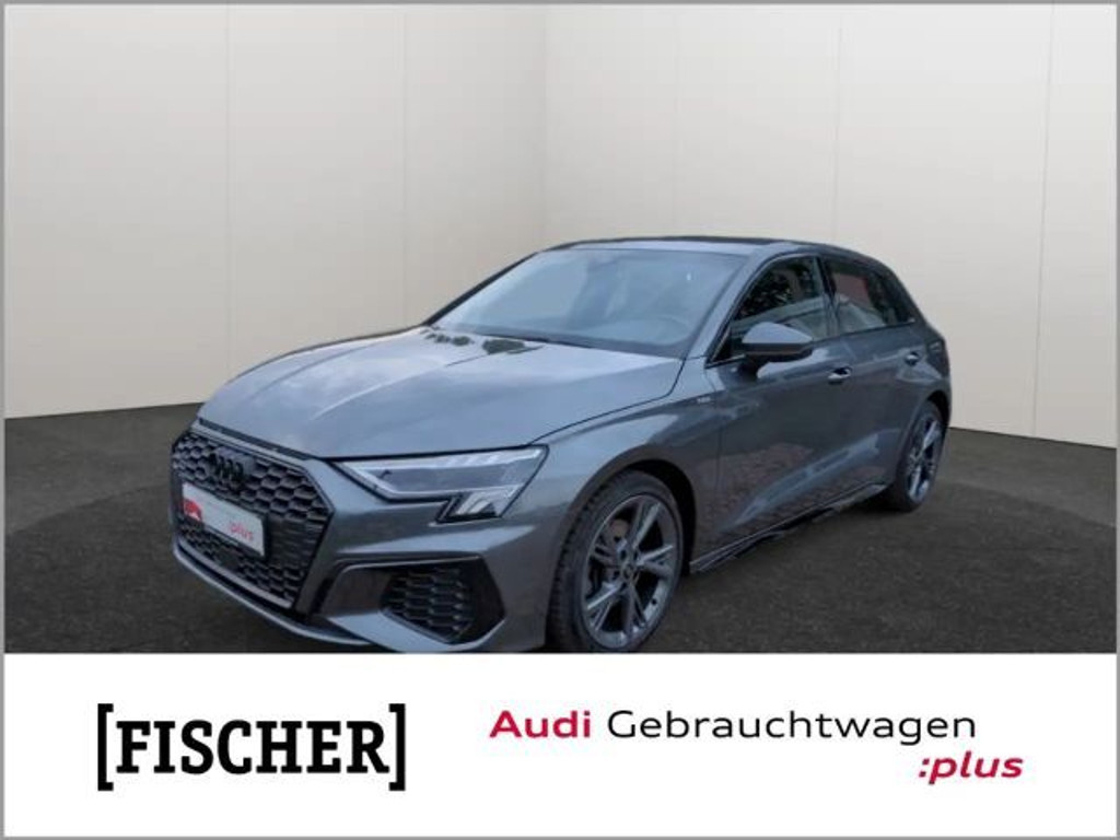 Audi A3 Sportback Sedan Quattro S-Line S-Tronic 40 TFSI