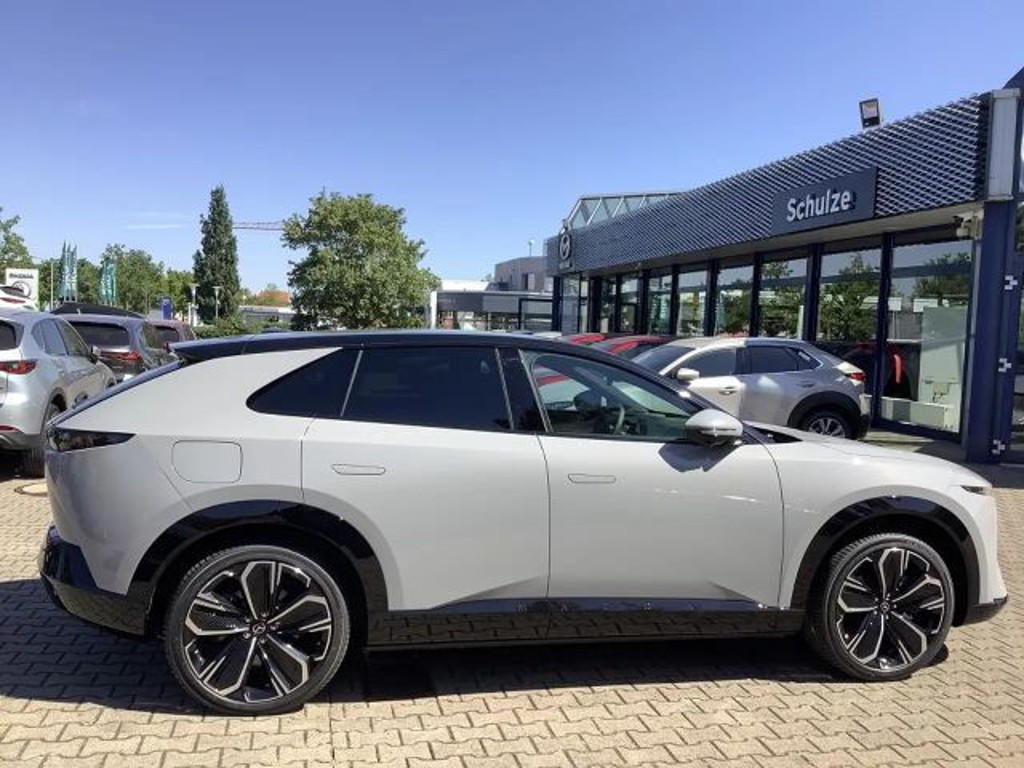 Mazda CX-6e