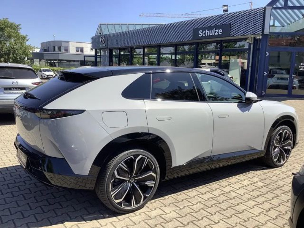 Mazda CX-6e