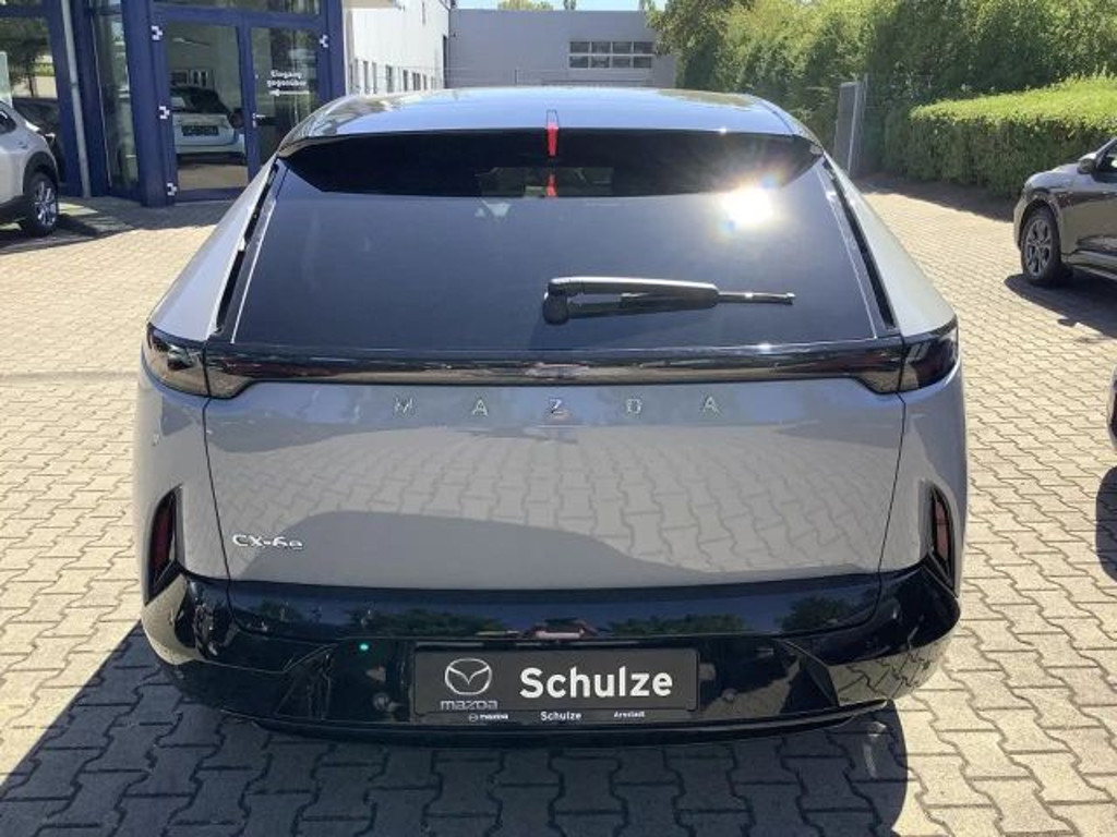 Mazda CX-6e