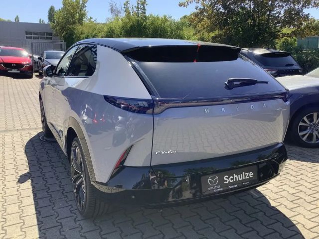 Mazda CX-6e