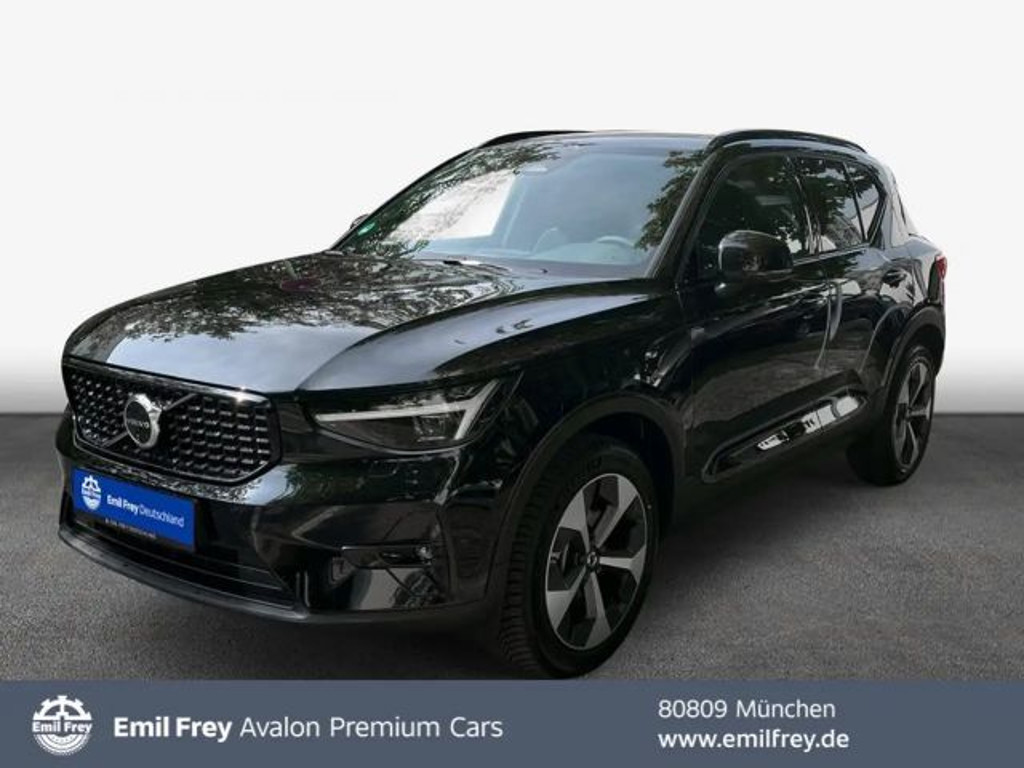 Volvo XC40 Plus Dark