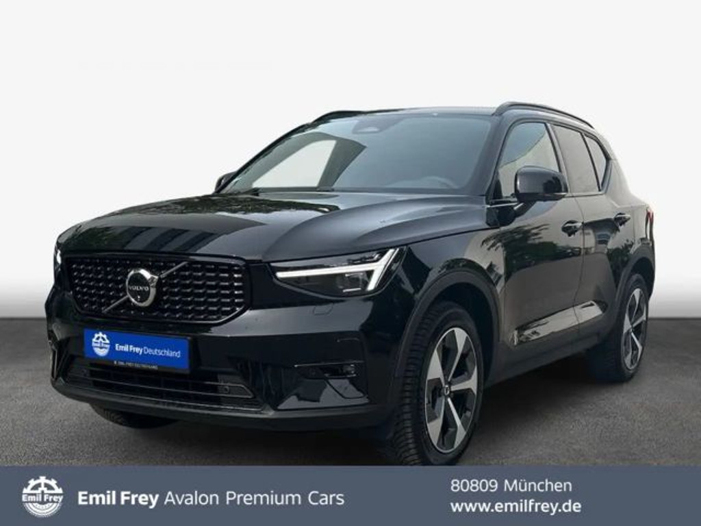 Volvo XC40 Plus Dark