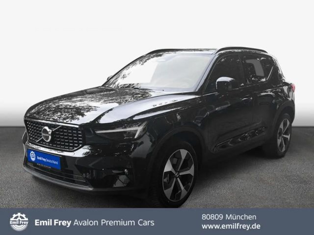 Volvo XC40 Plus Dark