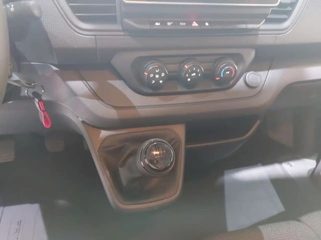 Nissan Primastar