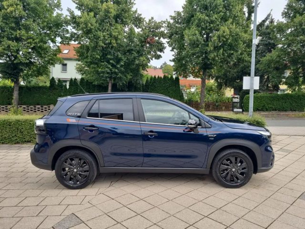 Suzuki S-Cross