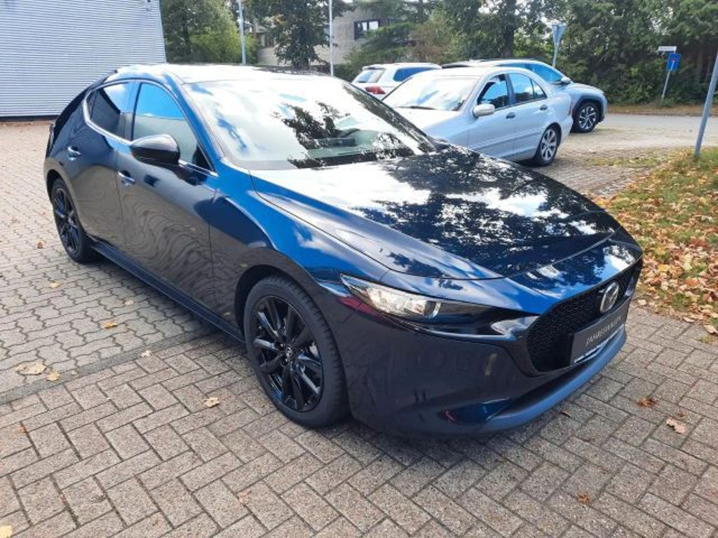 Mazda 3 SkyActiv 2.5L Homura e-Skyactiv