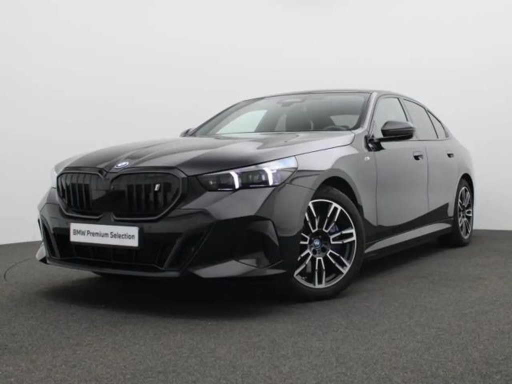 BMW i5 M-Sport Sedan