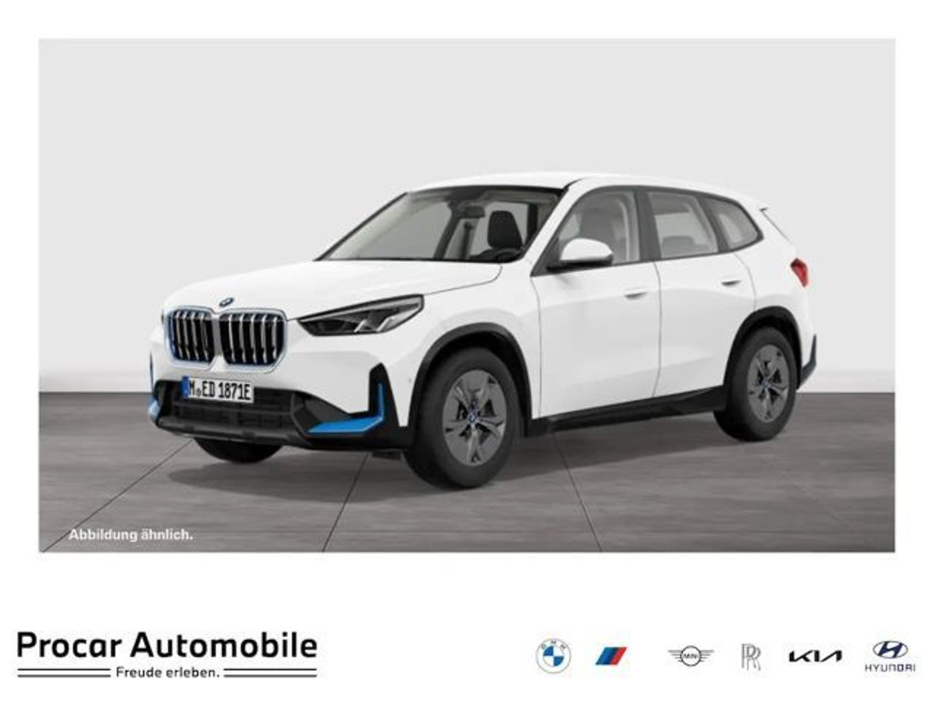 BMW iX1 xDrive30