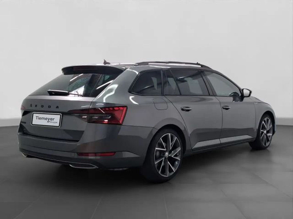 Skoda Superb Combi Sportline 2.0 TSI