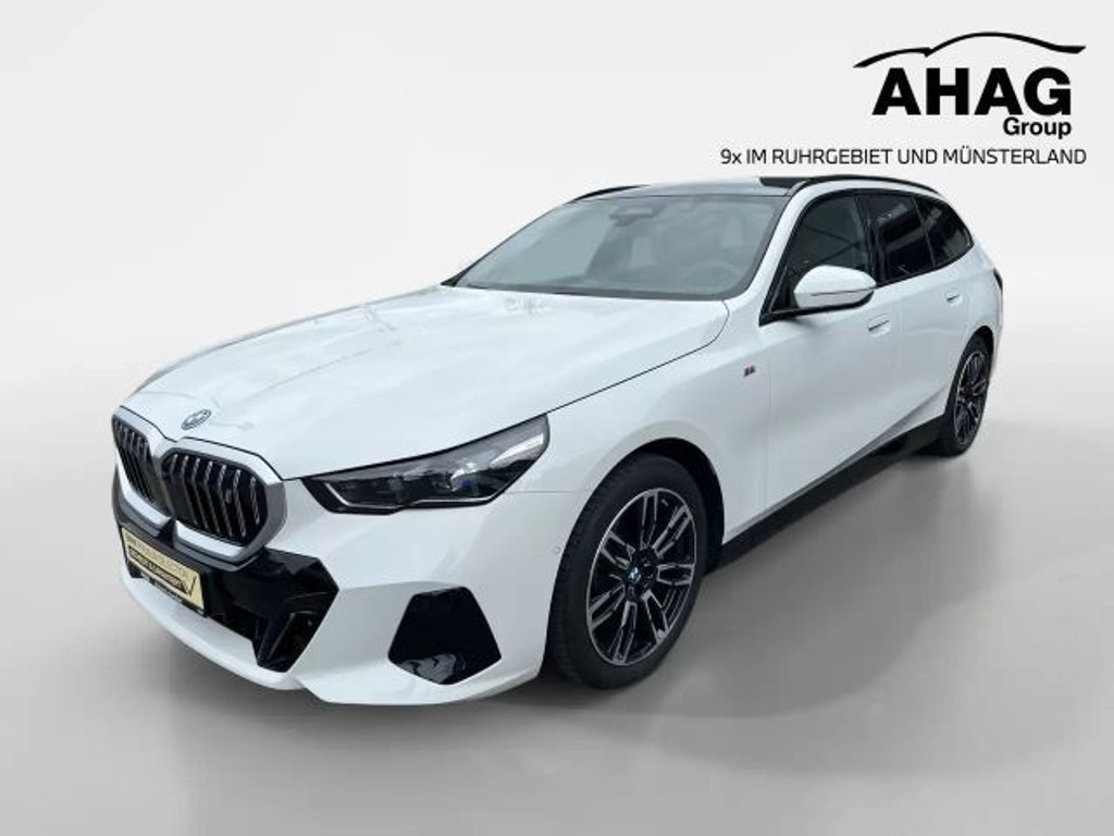 BMW i5 Touring eDrive40