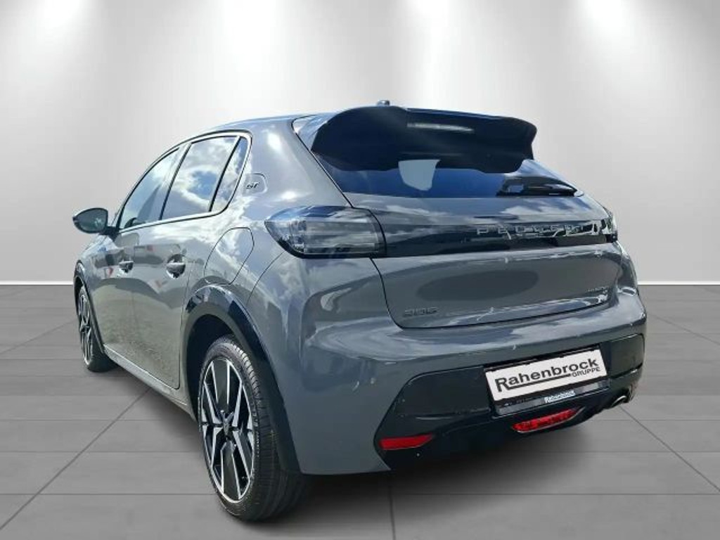 Peugeot e-208