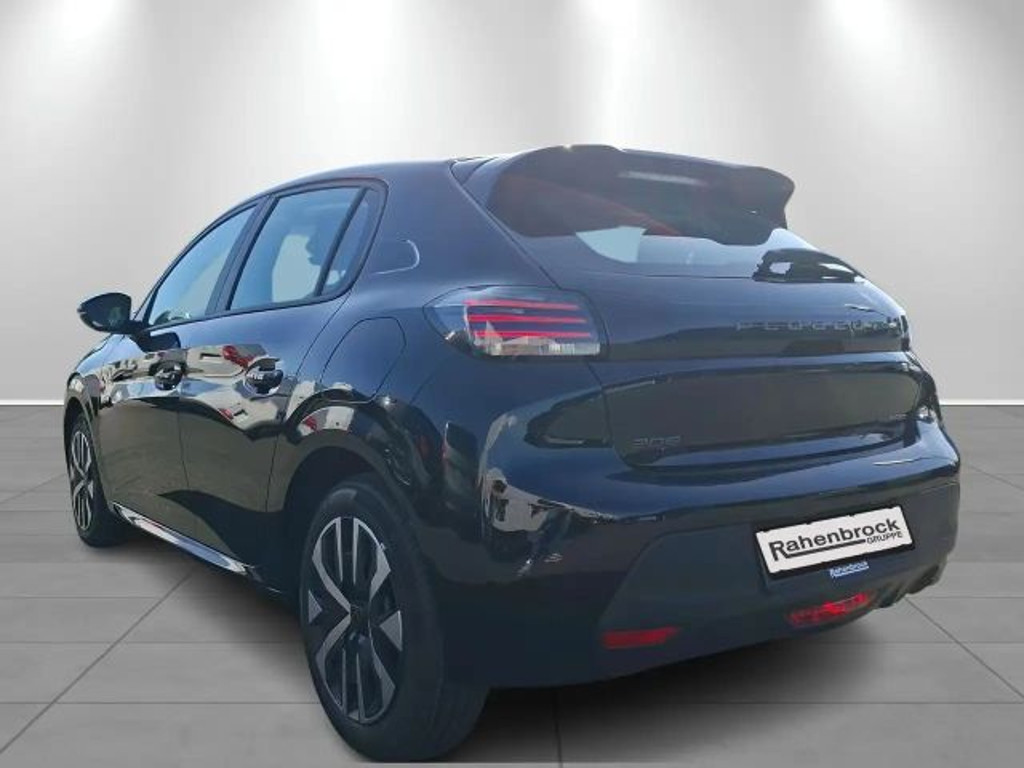Peugeot e-208