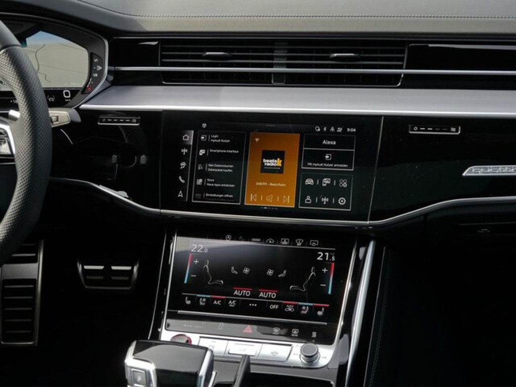 Audi S8