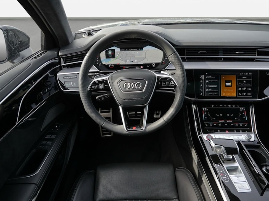 Audi S8