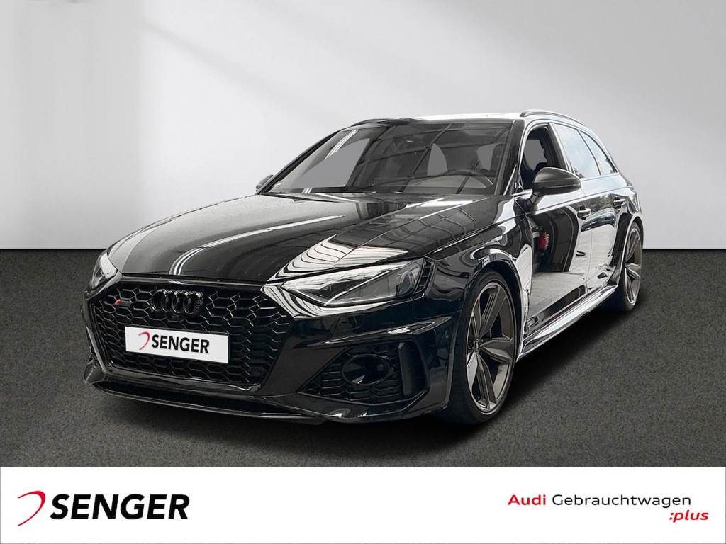 Audi RS4 Avant Quattro