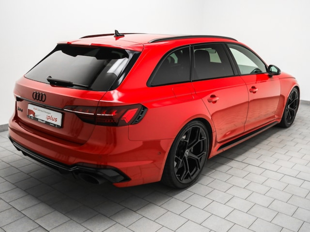 Audi RS4