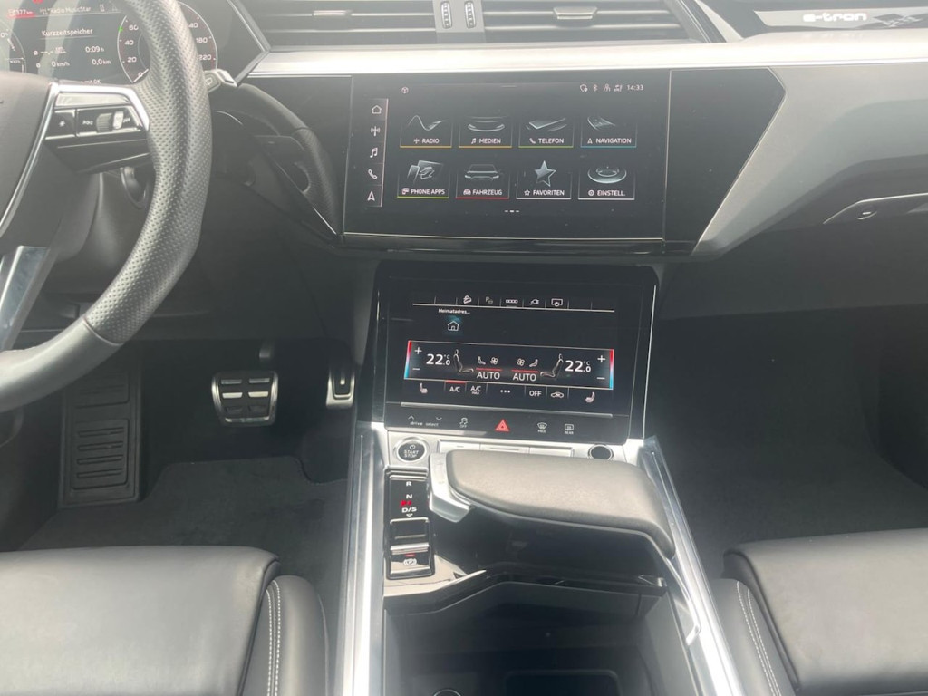 Audi Q8 e-tron