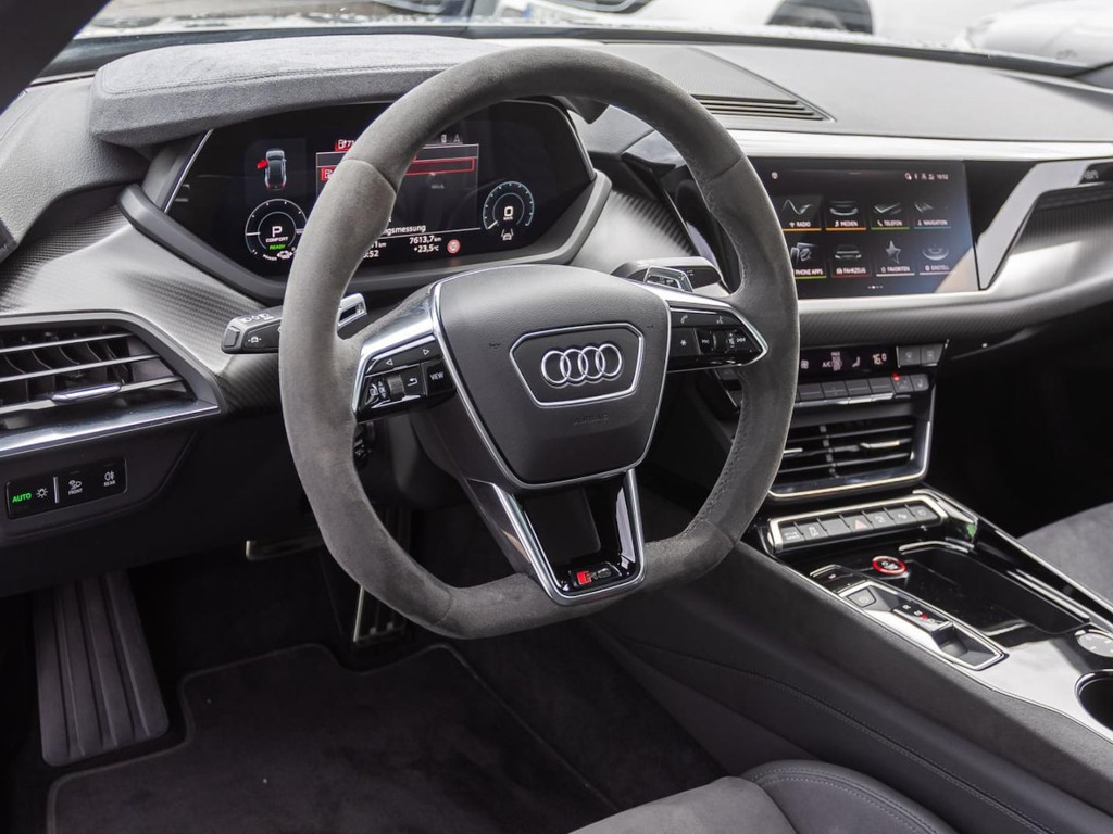 Audi RS e-tron GT
