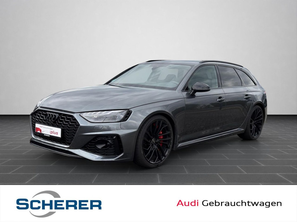 Audi RS4 Avant Quattro