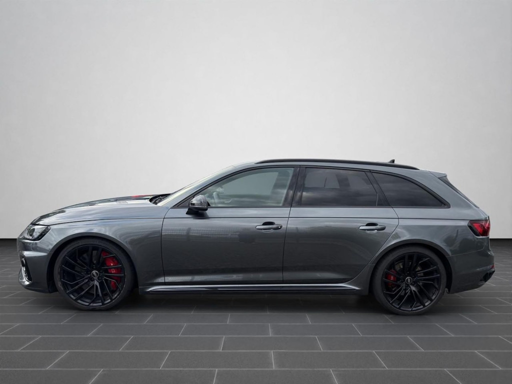 Audi RS4