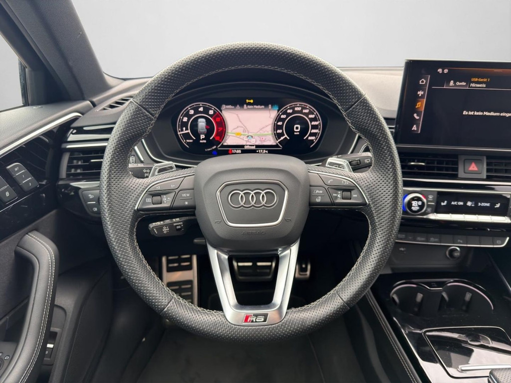 Audi RS4