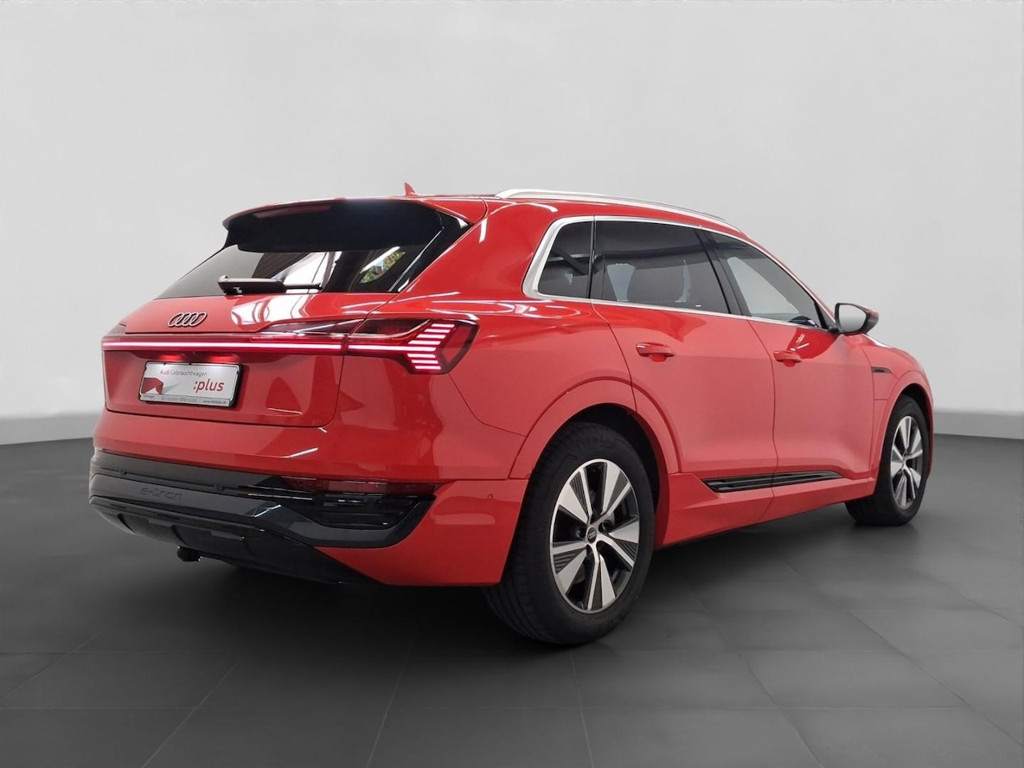 Audi Q8 e-tron