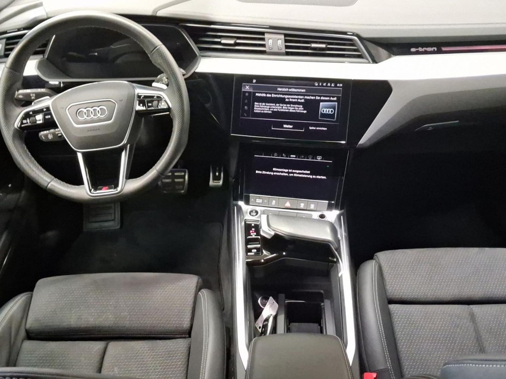 Audi Q8 e-tron