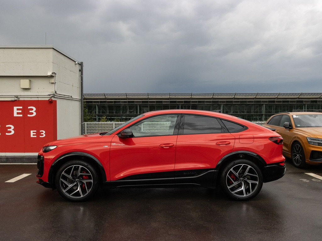 Audi Q6 e-tron