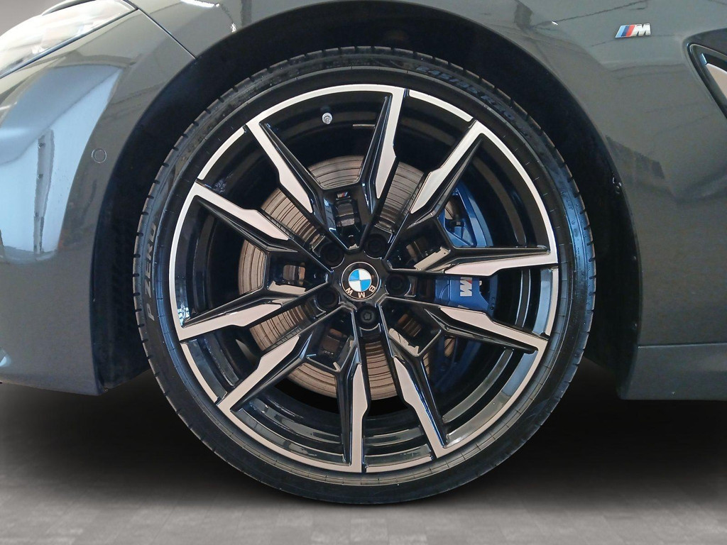 BMW M850