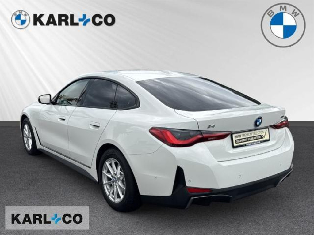 BMW i4