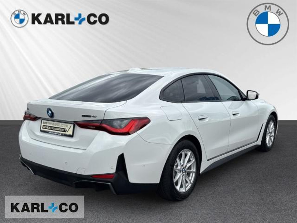 BMW i4