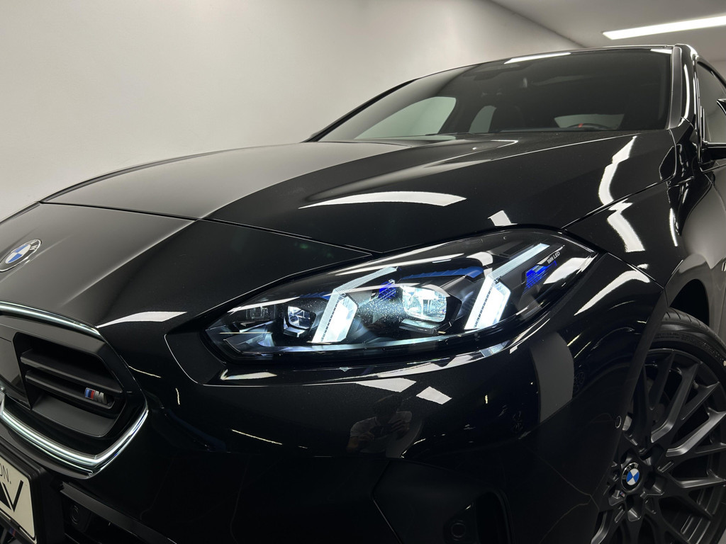 BMW M235