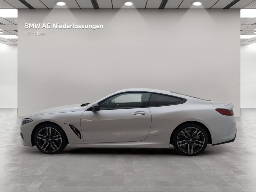 BMW M850