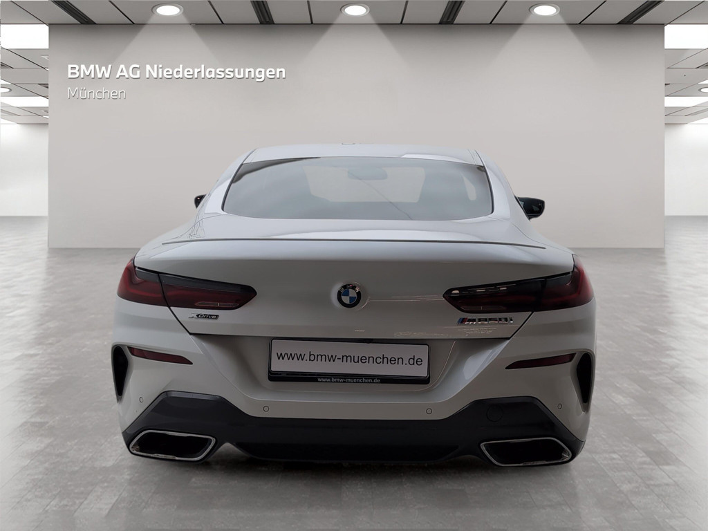 BMW M850