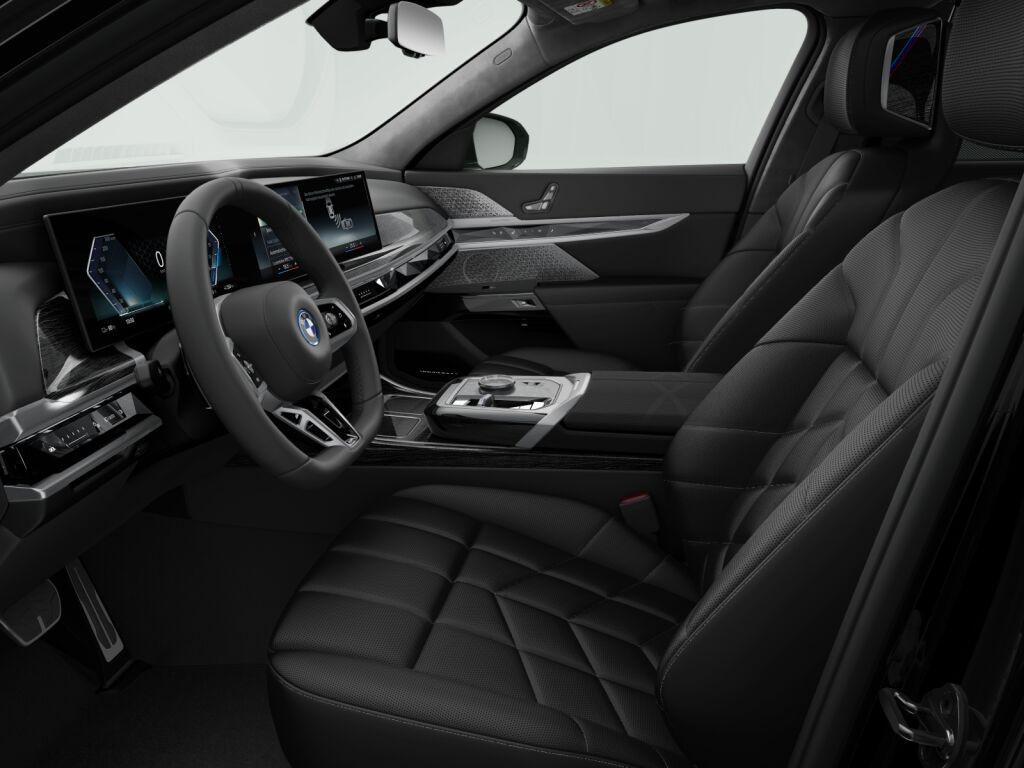 BMW i7