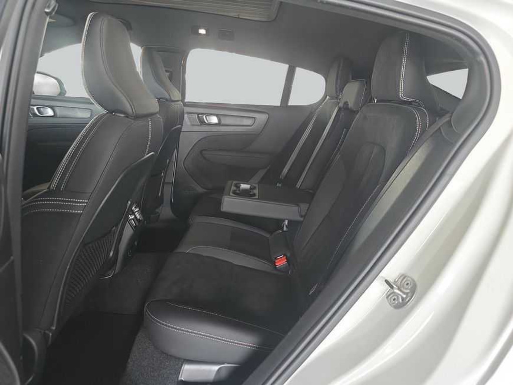 Volvo C40