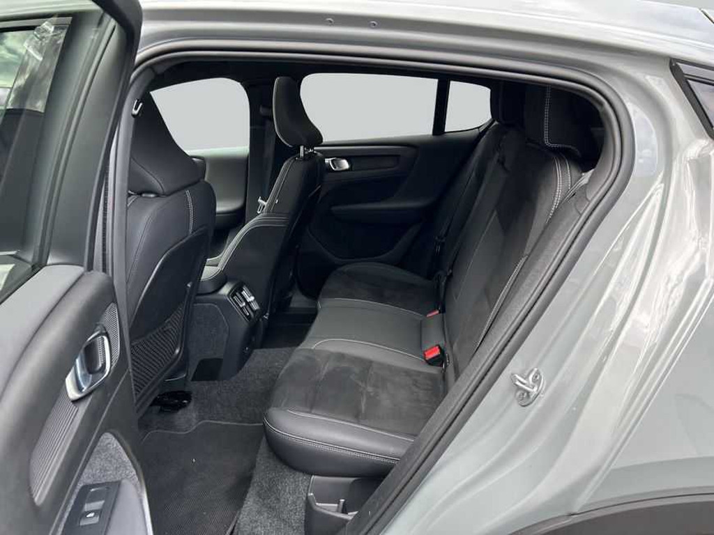 Volvo C40