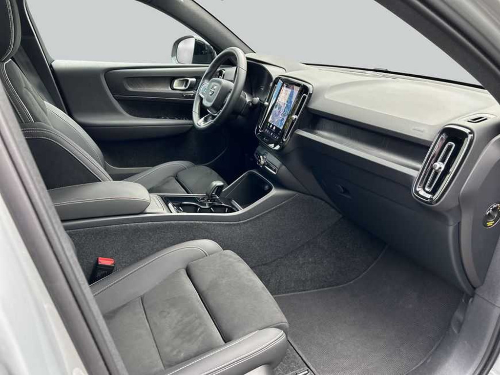Volvo C40