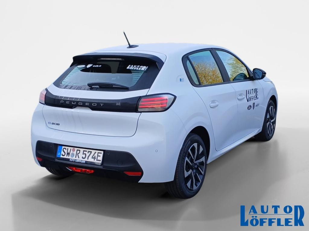 Peugeot e-208