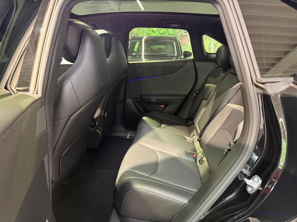 Mazda CX-6e