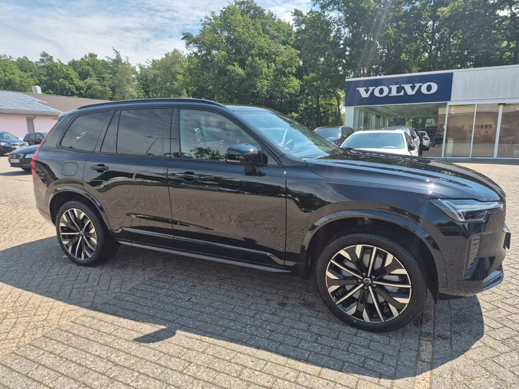Volvo XC90 AWD T8 Recharge Plus Dark