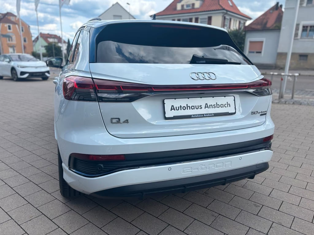 Audi Q4 e-tron