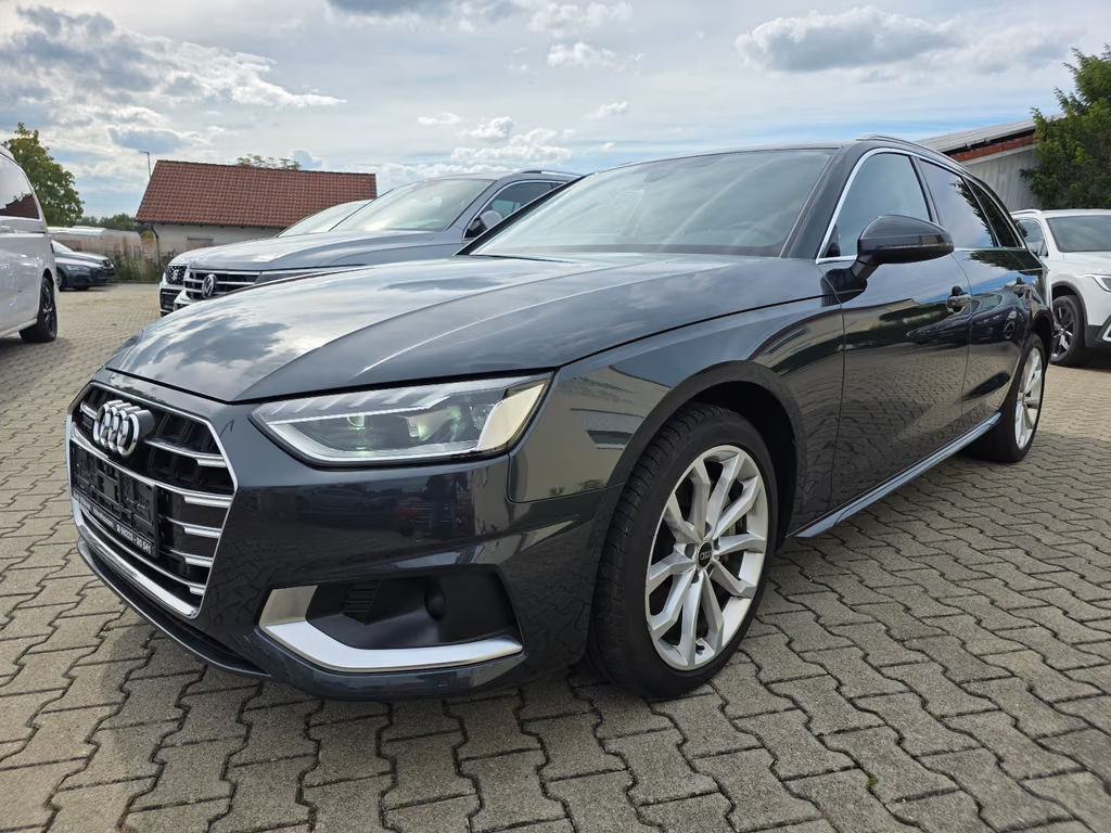 Audi A4 Avant Quattro 40 TFSI