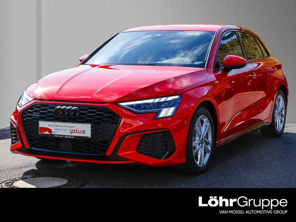 Audi A3 Sportback Sedan S-Line 40 TFSI