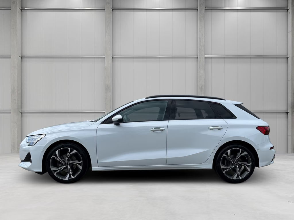Audi A3 Sportback Sedan S-Tronic 35 TFSI