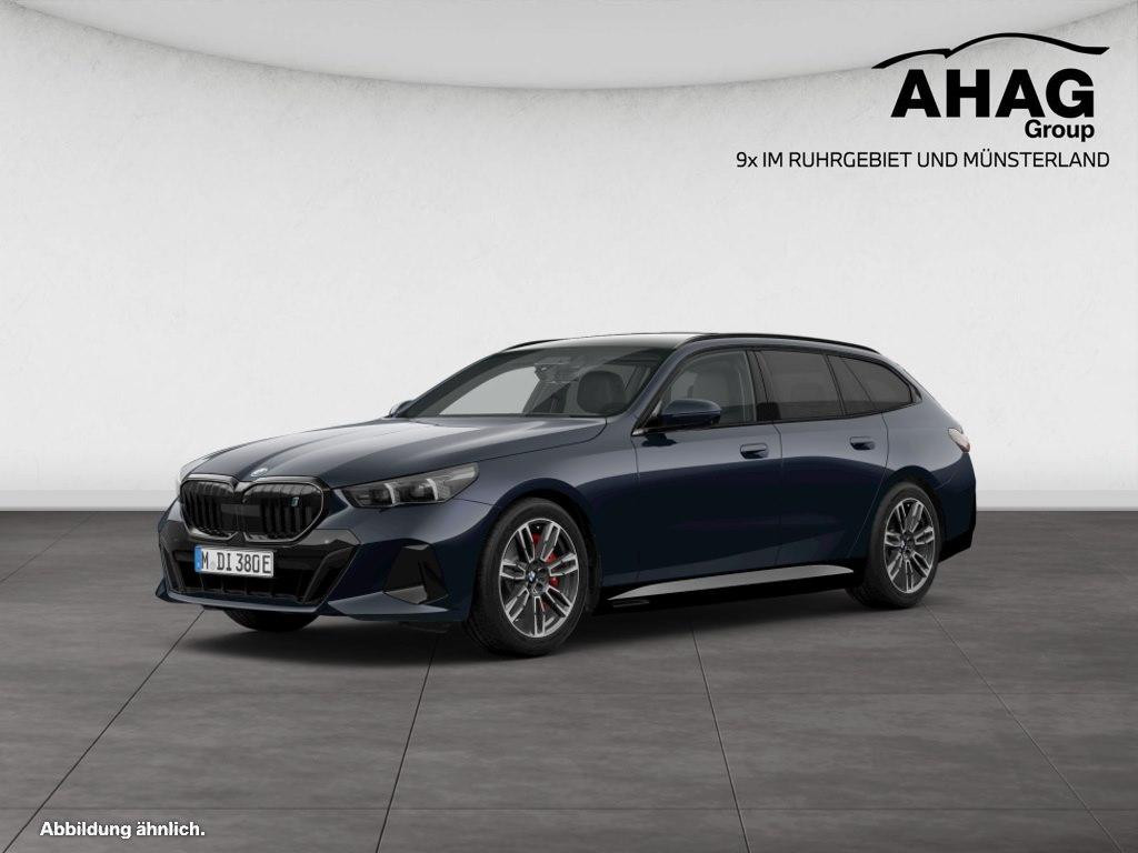 BMW i5 Touring eDrive40